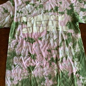 RAINBOW KITTEN SURPRISE TEE